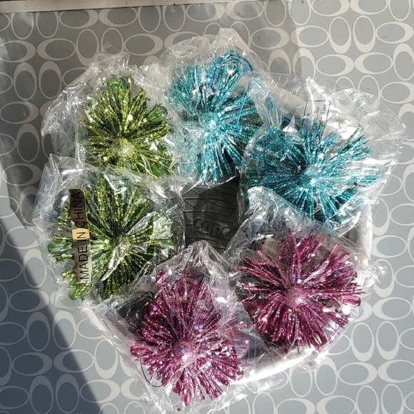 Colorful Sparkly Ornaments Set of 6. New. Home Interiors. Holiday - Picture 3 of 10